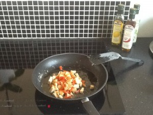 Kyllinge fyldet tilberedes 😋
