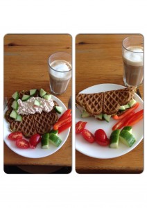 Lækker frokost vaffel med Laksesalat 😋